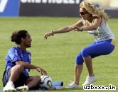 EROUY.RU_RONALDINHO